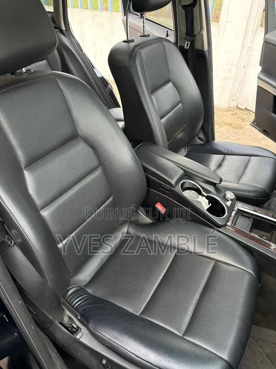 Mercedes-Benz C350 C350e Hybrid RWD 2016 Noir