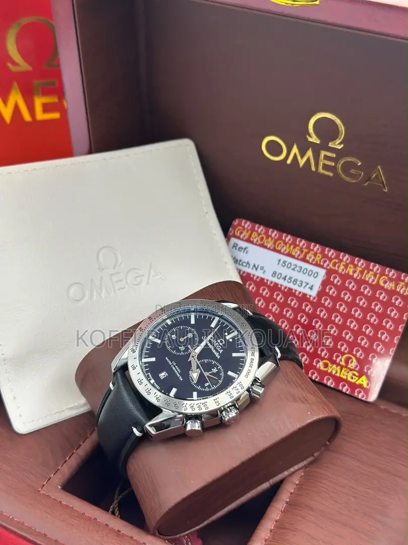 Montre  Style Luxe Pour Homme en Cuir