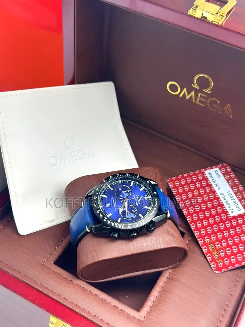 Montre  Style Luxe Pour Homme en Cuir