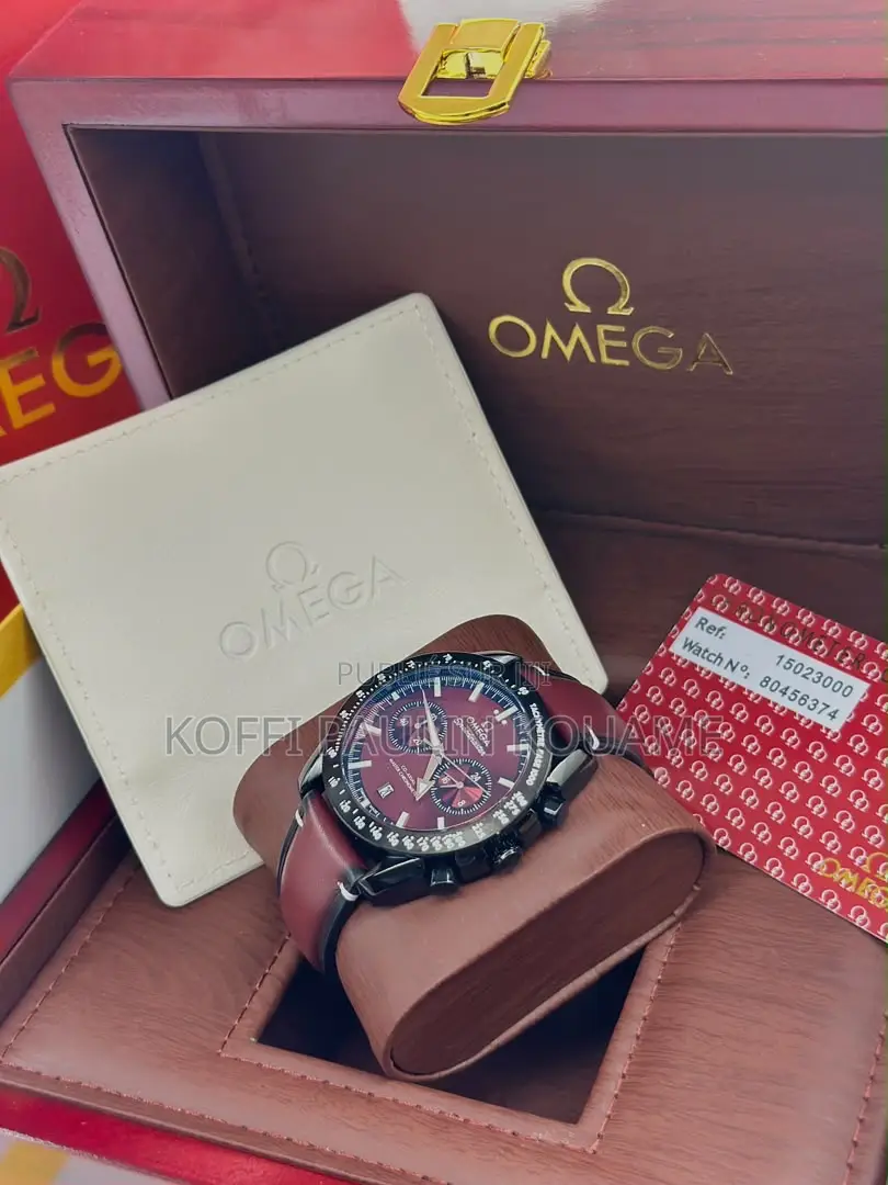 Montre  Style Luxe Pour Homme en Cuir