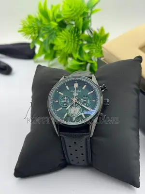 Montre en Cuir Carrera