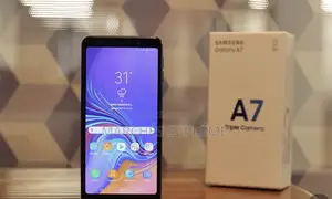 Nouveau Samsung Galaxy A7 128 GB Bleu
