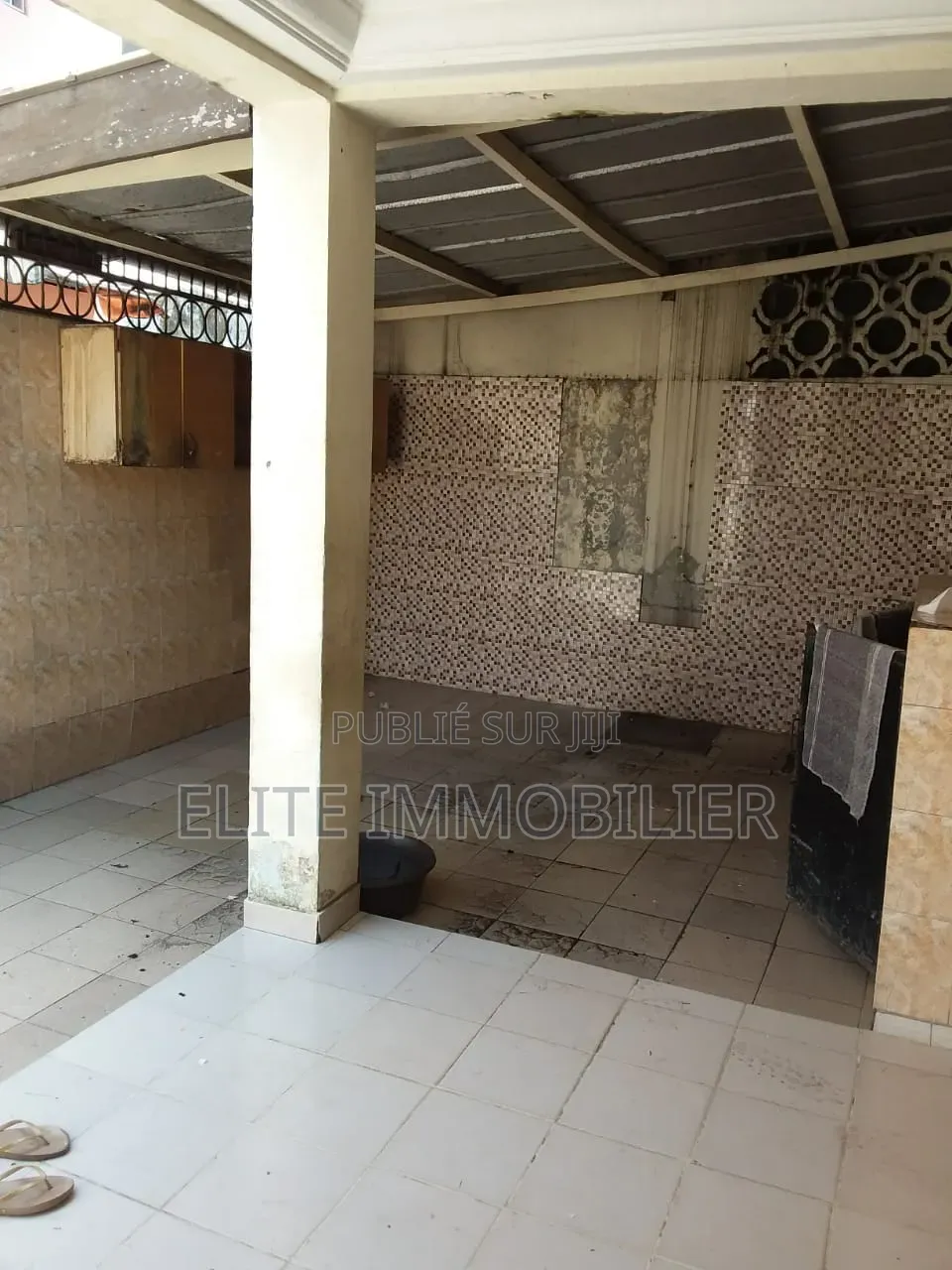4chbre Villa dans Cocody Deux Plateaux à Louer