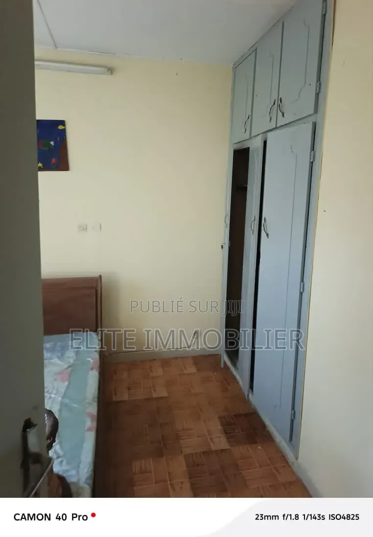 4chbre Duplex dans Cité Abri 2000, Cocody à Vendre