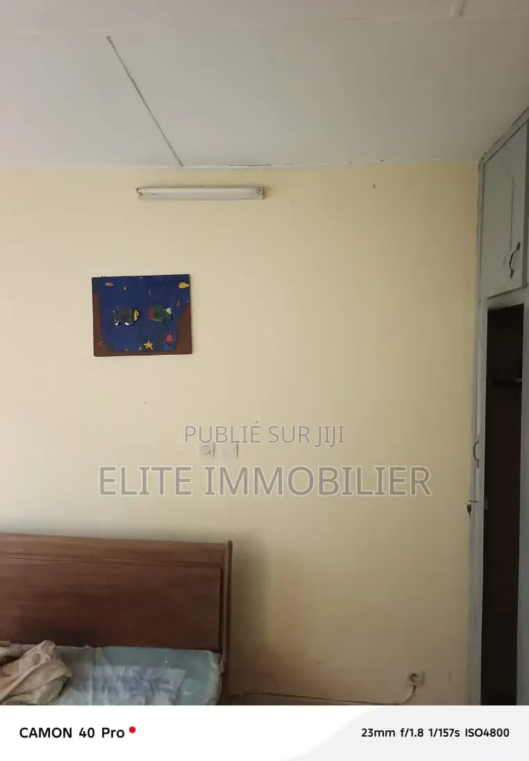 4chbre Duplex dans Cité Abri 2000, Cocody à Vendre