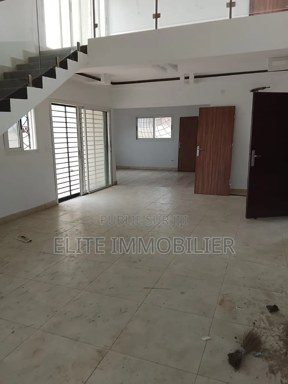5chbre Duplex dans Angre Cgk, Cocody à Louer