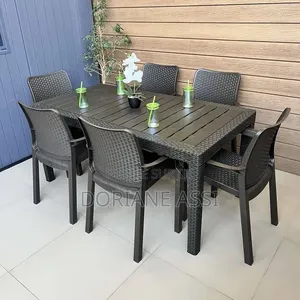 Table À Manger
