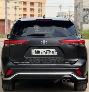 Toyota Highlander XSE 2022 Noir
