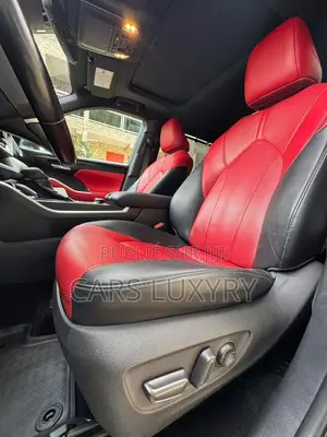Toyota Highlander XSE 2022 Noir