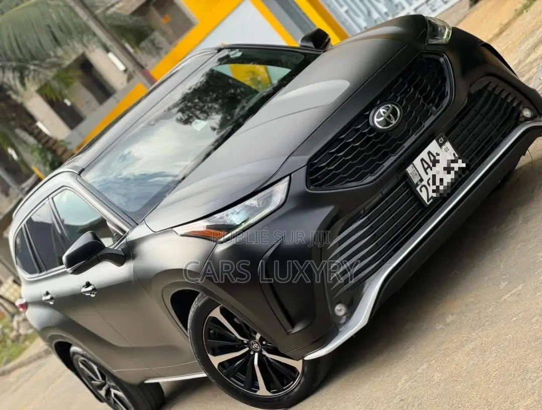 Toyota Highlander XSE 2022 Noir