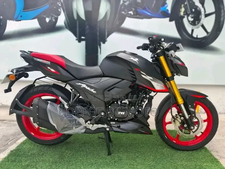 Nouveau TVS Apache RTR 160 2V 2026 Noir
