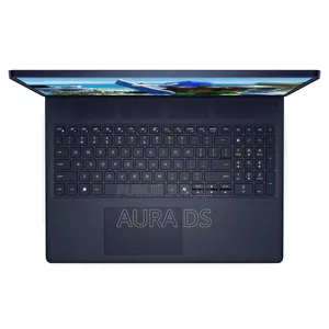 Nouveau Alienware 16 Aurora 16GB Intel Core i7 SSD 512GB
