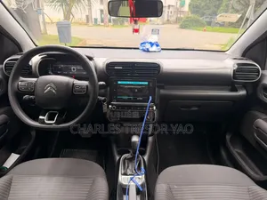 Citroen C4 2024 Gris