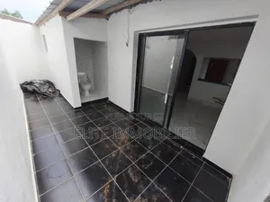 1chbre Villa dans Bingerville à Louer