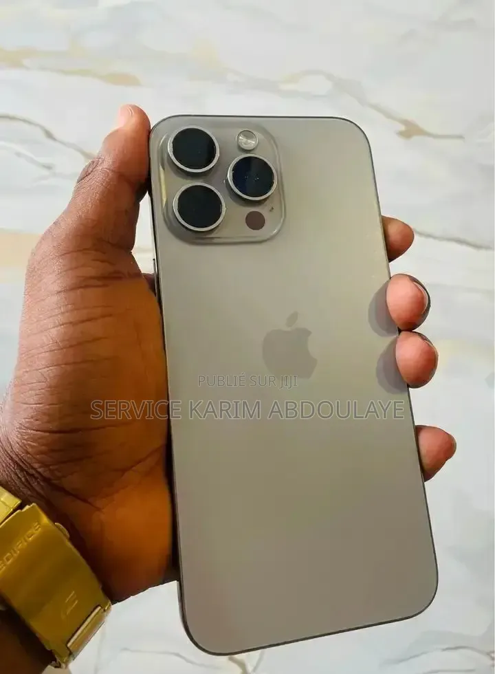 Nouveau Apple iPhone 15 Pro 512 GB Gris