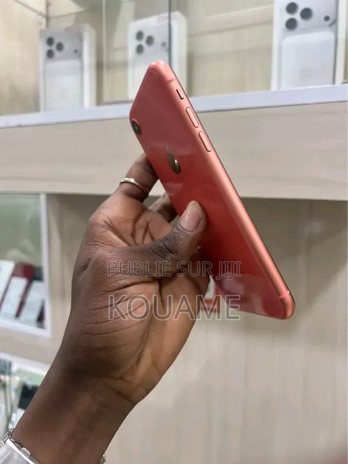 Nouveau Apple iPhone XR 64 GB Orange