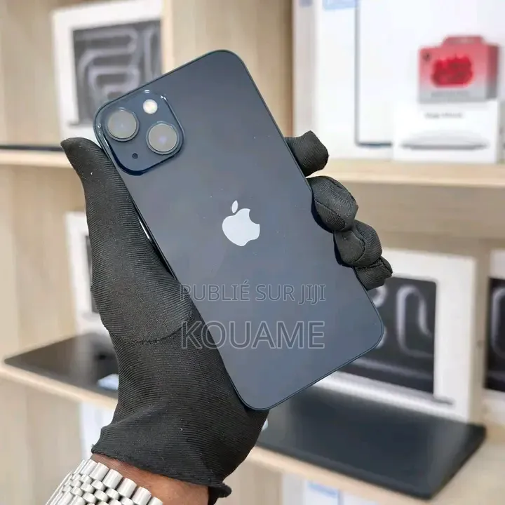 Nouveau Apple iPhone 13 256 GB Noir