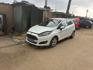 Ford Fiesta 2017 Blanc