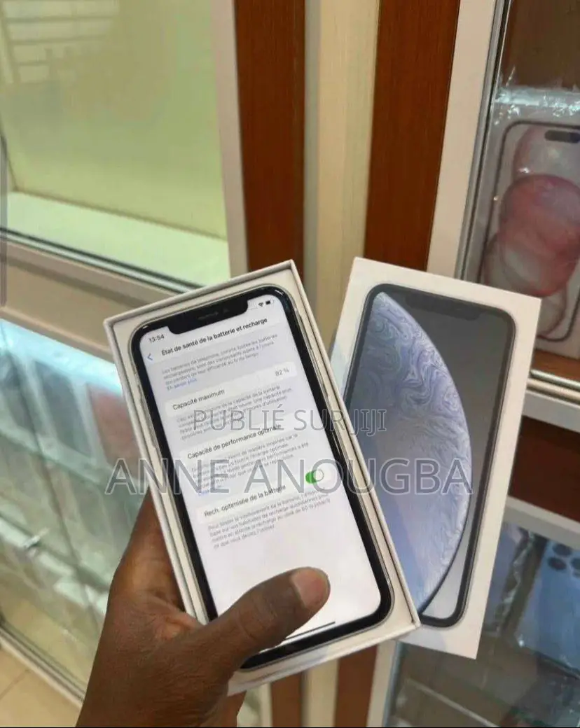 Nouveau Apple iPhone XR 128 GB Doré