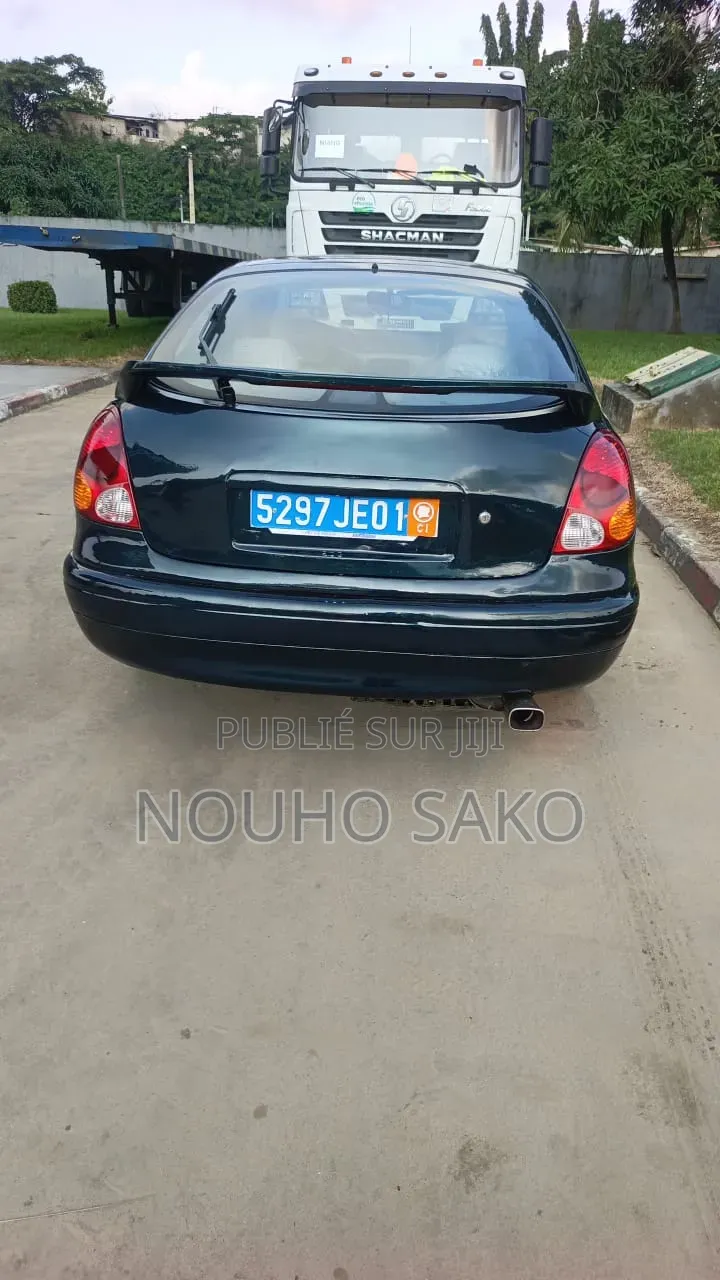Toyota Corolla 2002 Noir