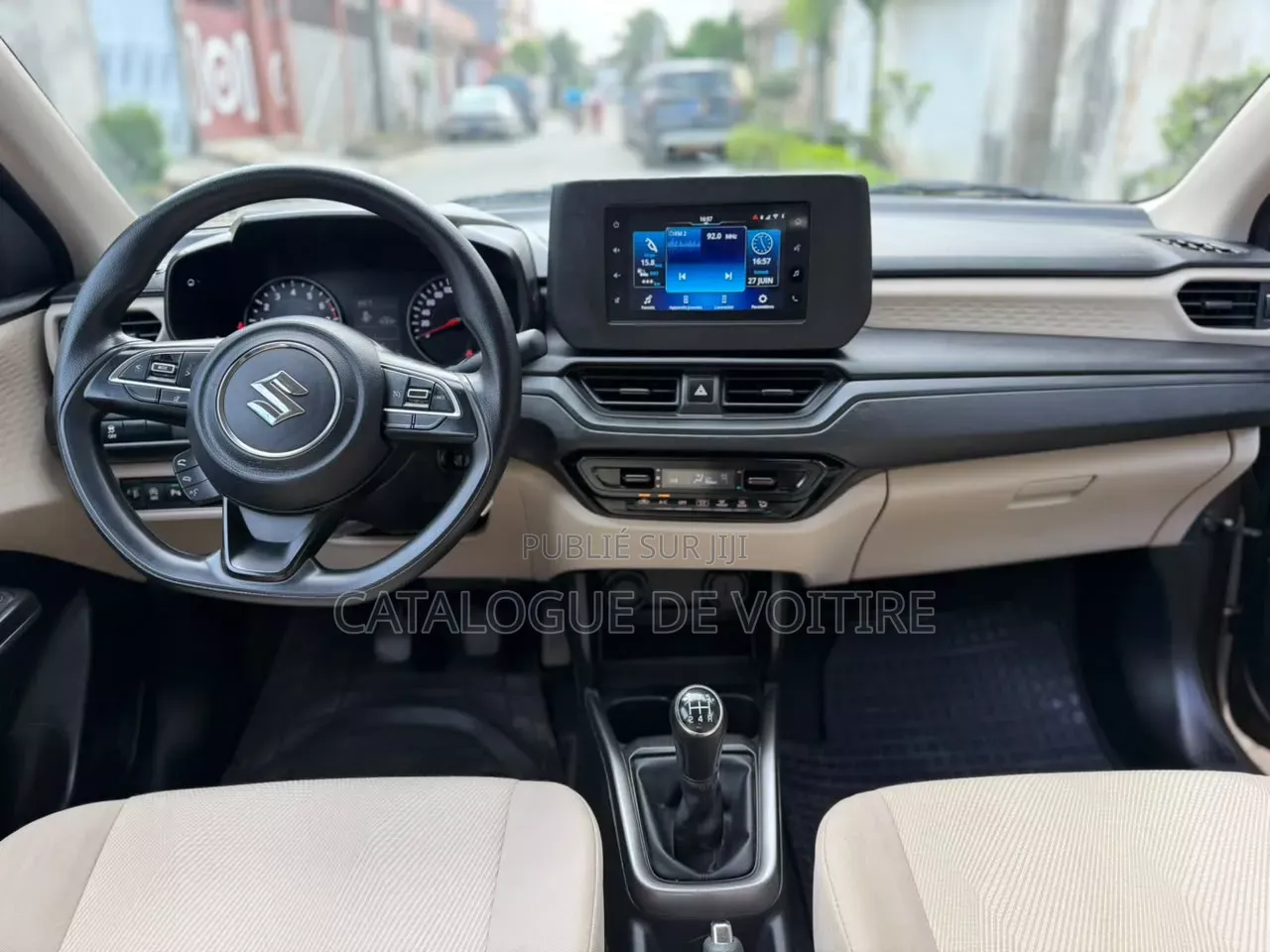 Suzuki Dzire 2025 Marron