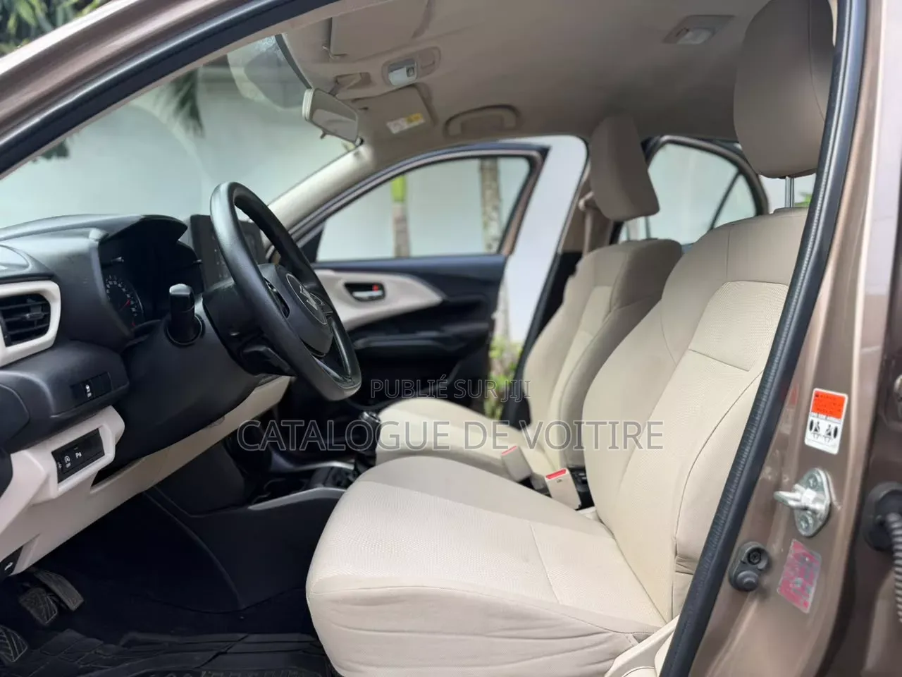 Suzuki Dzire 2025 Marron