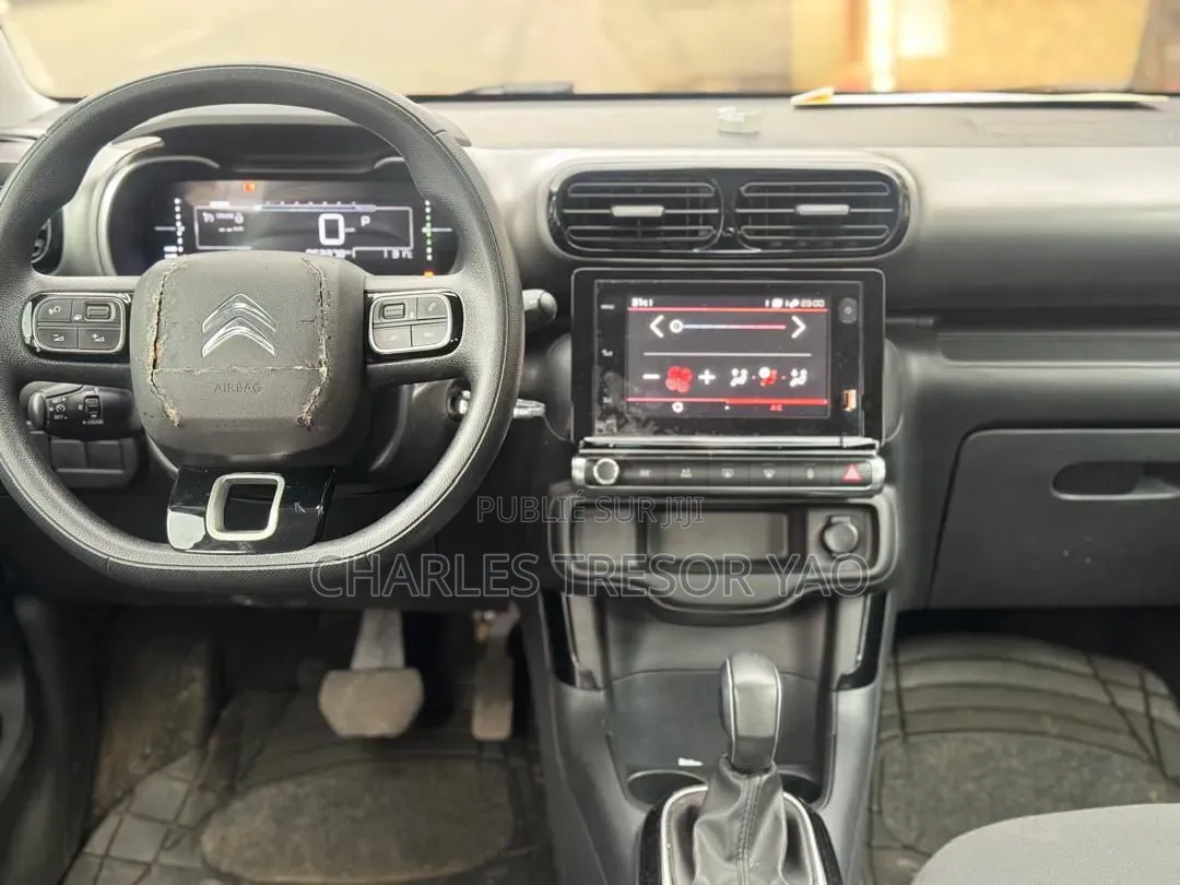 Citroen C4 2021 Gris