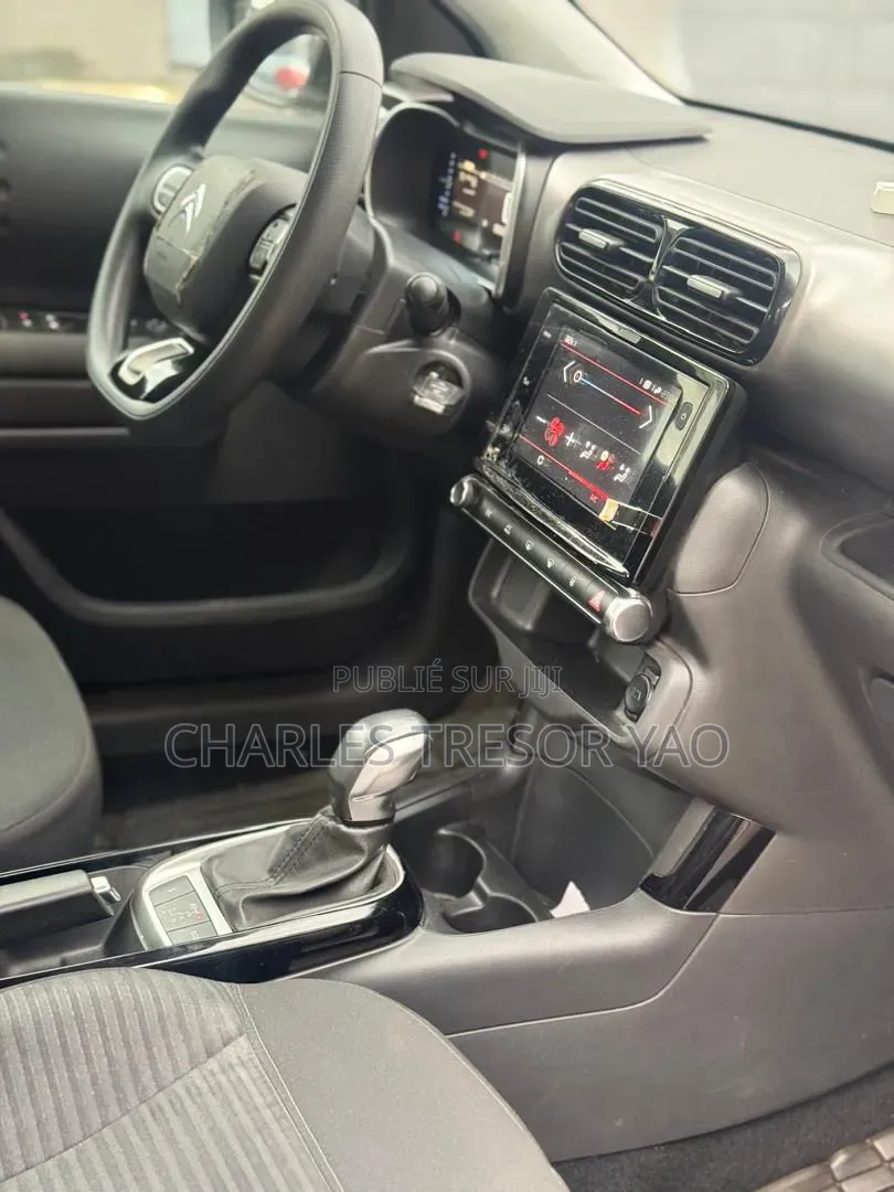 Citroen C4 2021 Gris