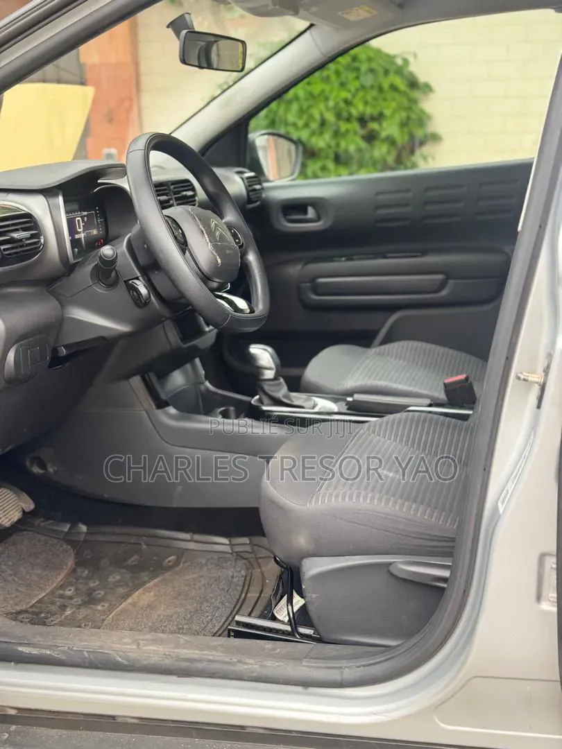 Citroen C4 2021 Gris