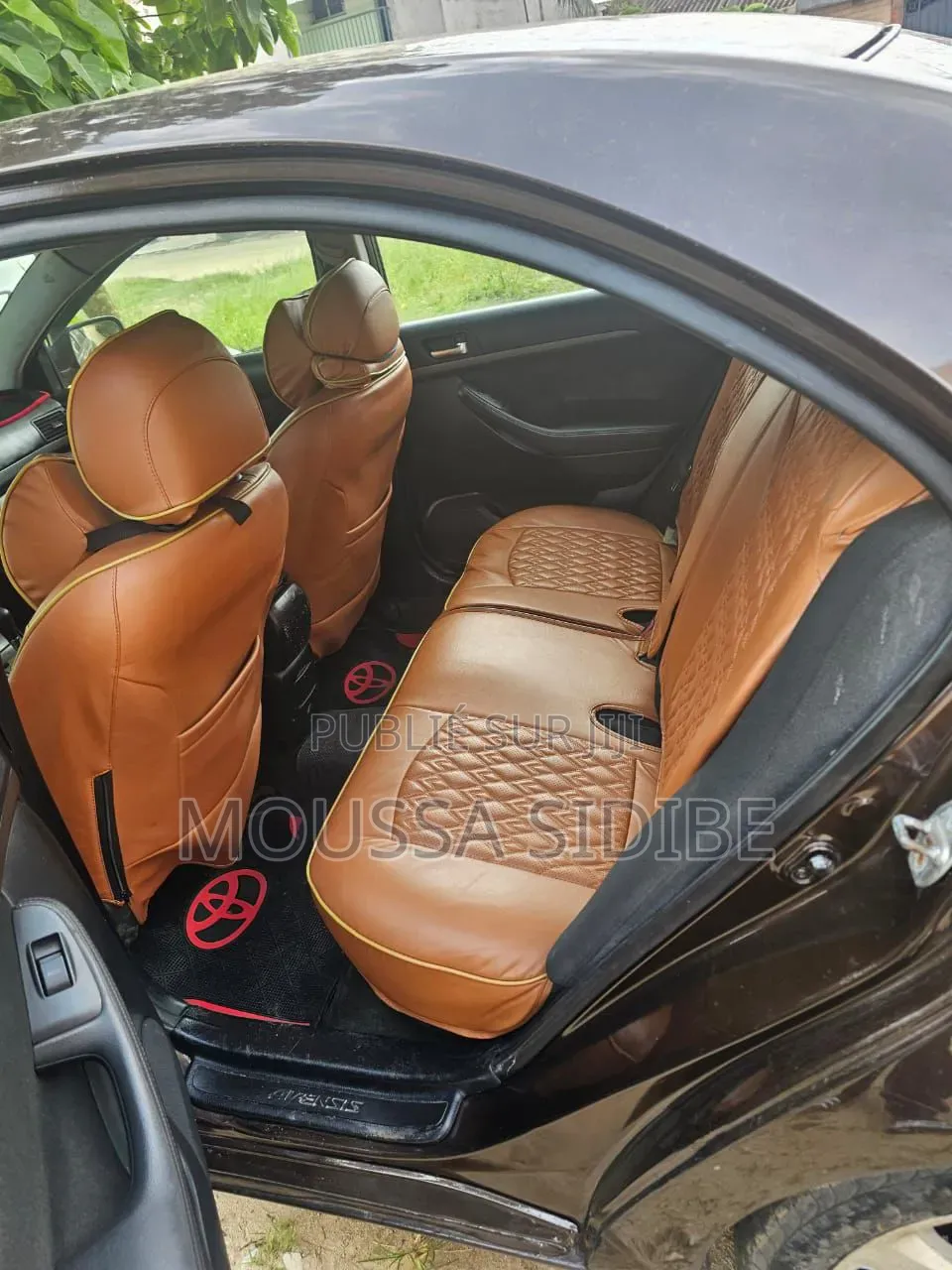 Toyota Avensis 2005 Gris