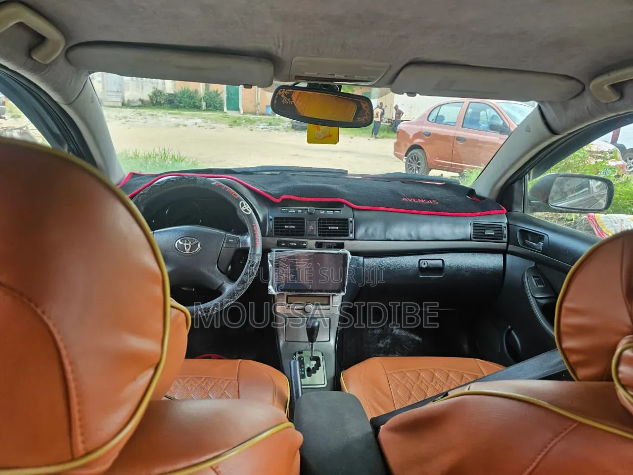 Toyota Avensis 2005 Gris