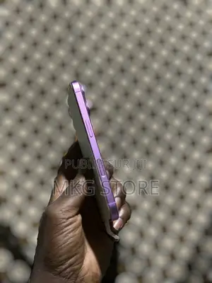 Apple iPhone 16 128 GB Rose