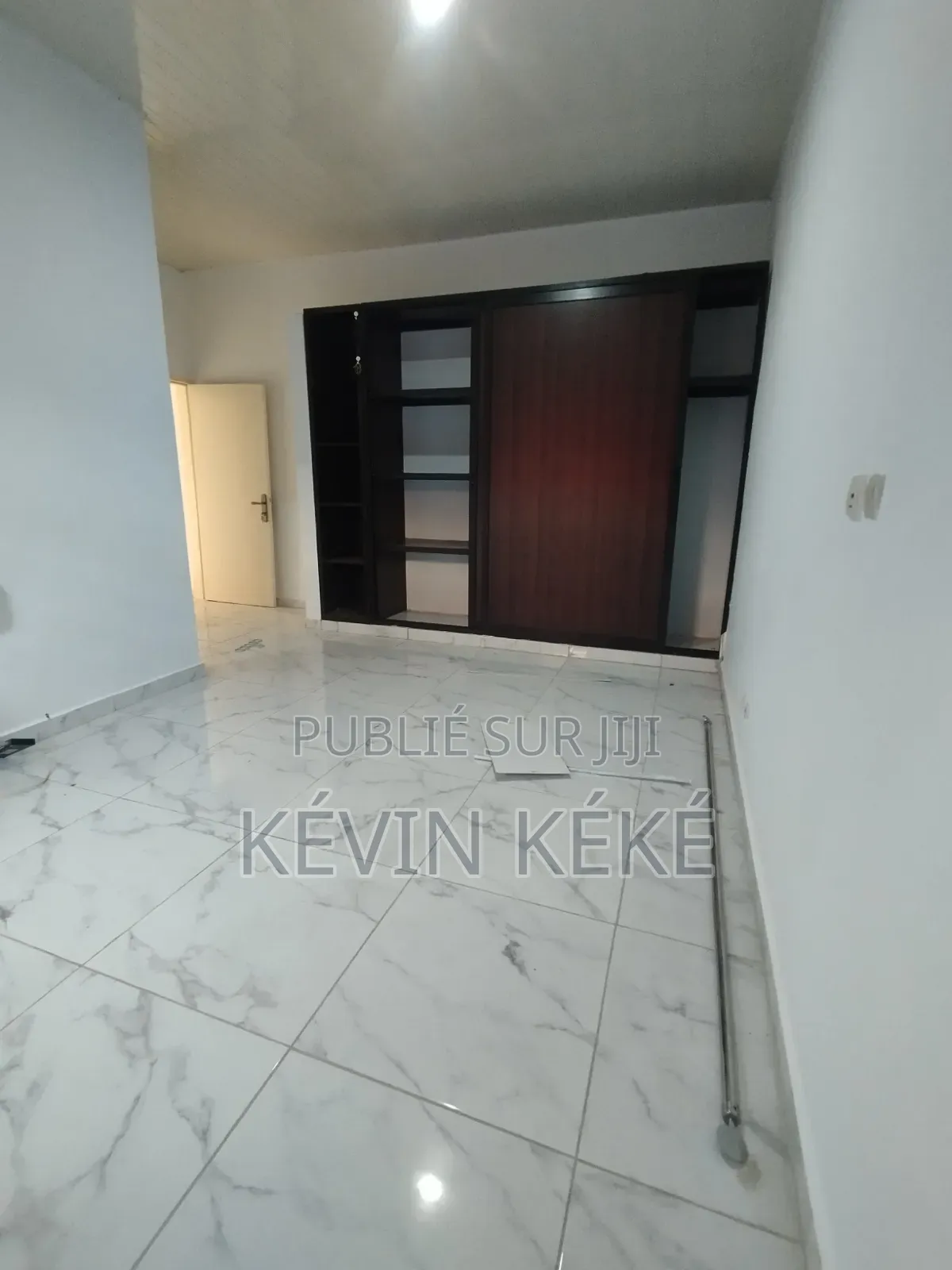 4chbre Villa dans Grâces Immobilier, Bingerville à Louer