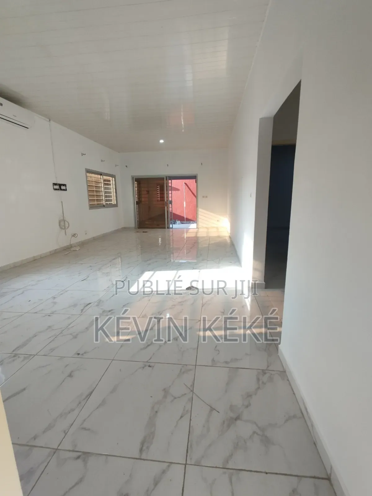 4chbre Villa dans Grâces Immobilier, Bingerville à Louer