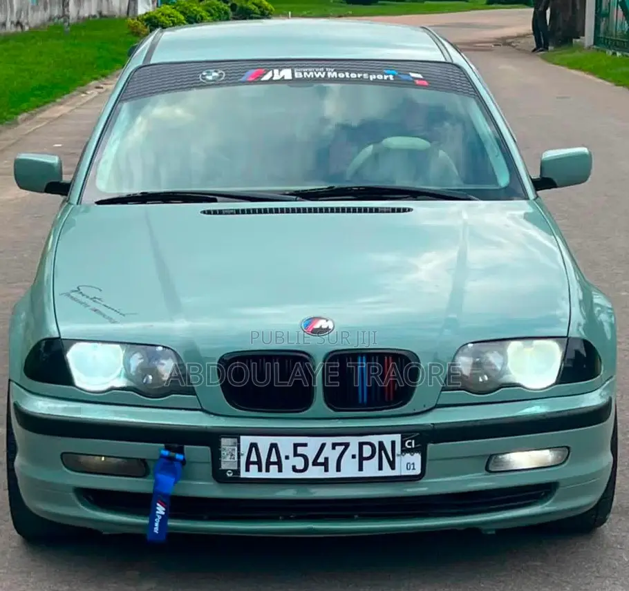 BMW 318i 2000 Vert