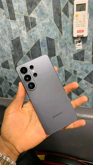 Nouveau Samsung Galaxy S26 Ultra 5G 512 GB Gris