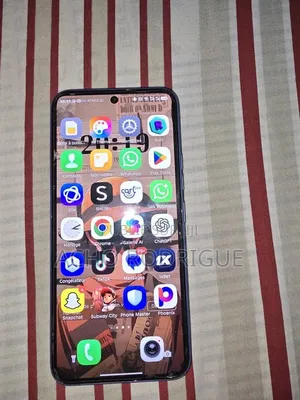 Nouveau Tecno Spark 40 Pro 256 GB Rose