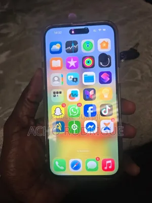 Nouveau Apple iPhone 16 Plus 256 GB Rose