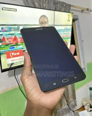Nouveau Samsung Galaxy Tab A 7.0 16 GB Noir