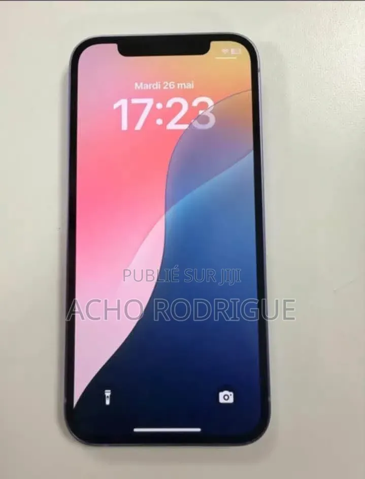 Nouveau Apple iPhone 12 256 GB Violet