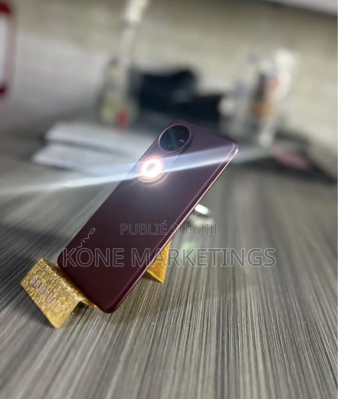 Nouveau Vivo V50 128 GB Rouge