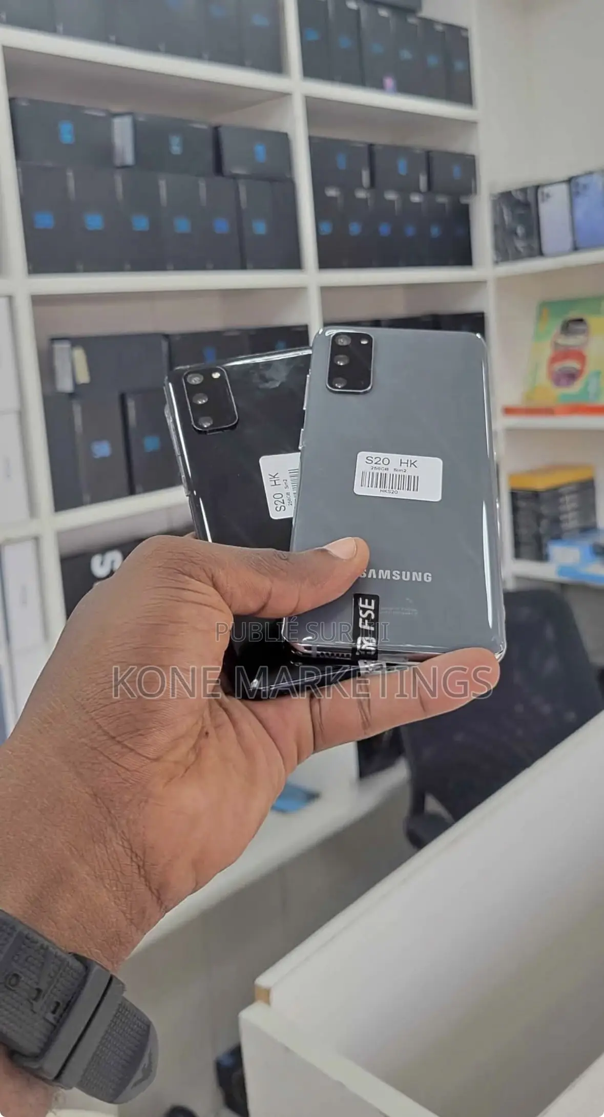 Nouveau Samsung Galaxy S20 128 GB Noir