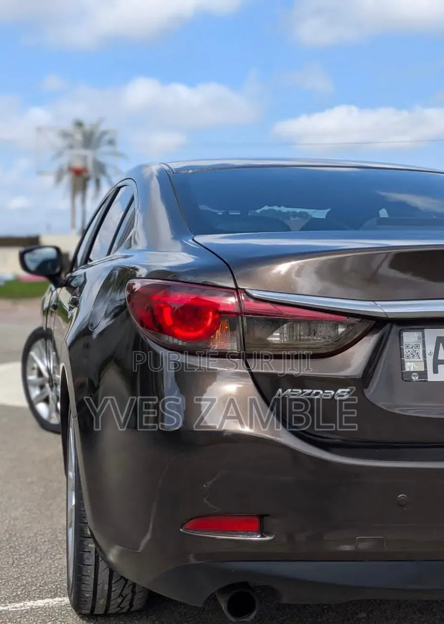 Mazda 6 2019 Noir