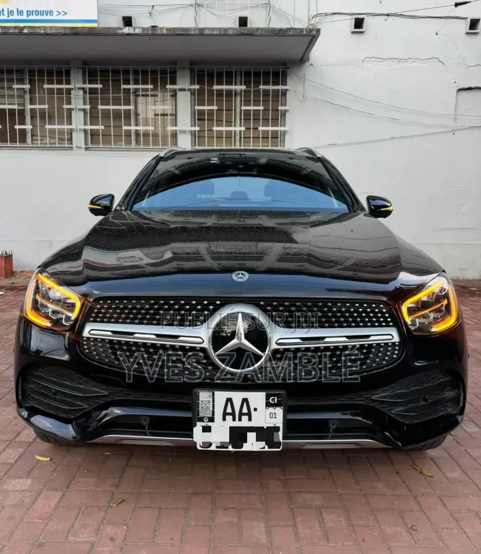 Mercedes-Benz C300 2022 Noir