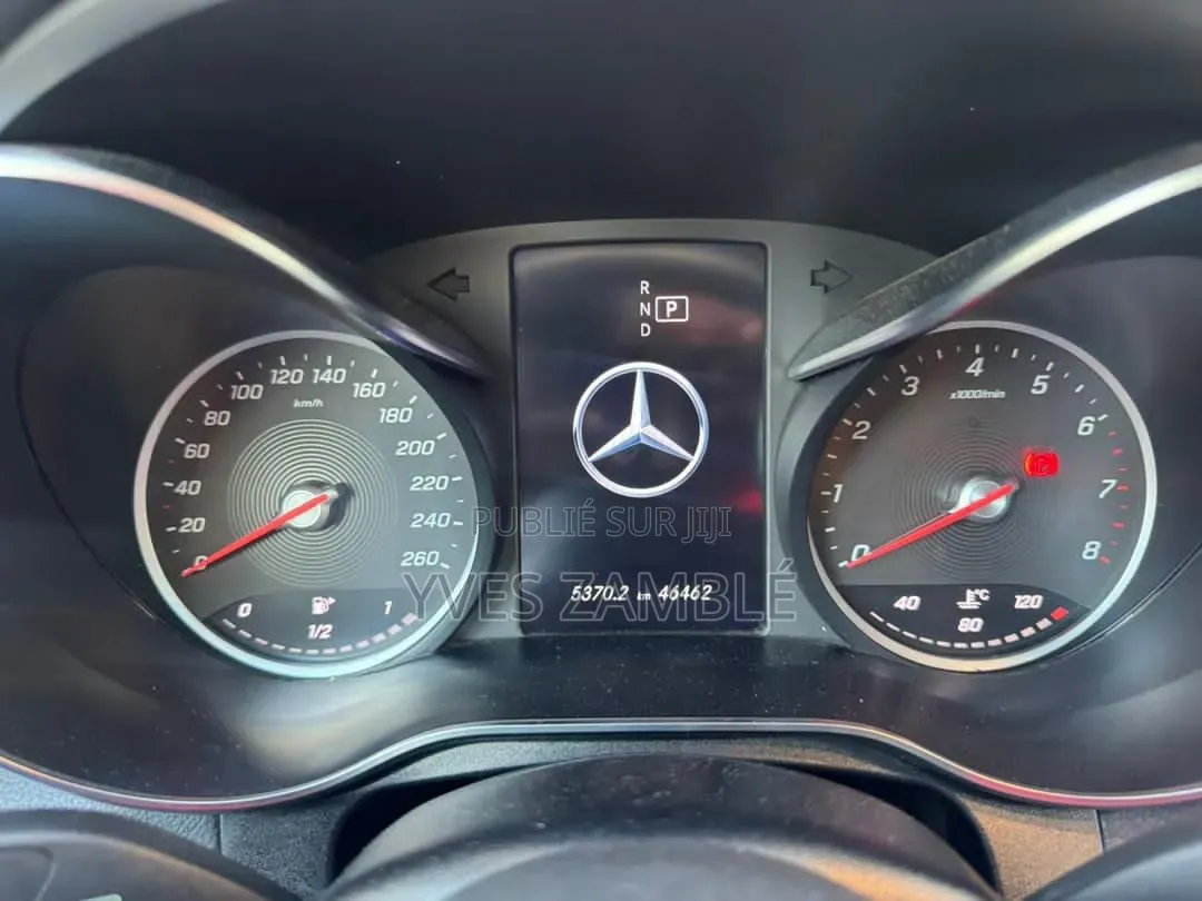 Mercedes-Benz C300 2022 Noir