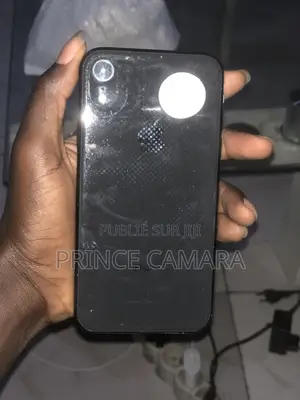 Apple iPhone XR 64 GB Noir