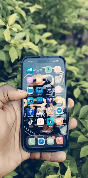 Nouveau Apple iPhone 15 Pro 512 GB Bronze