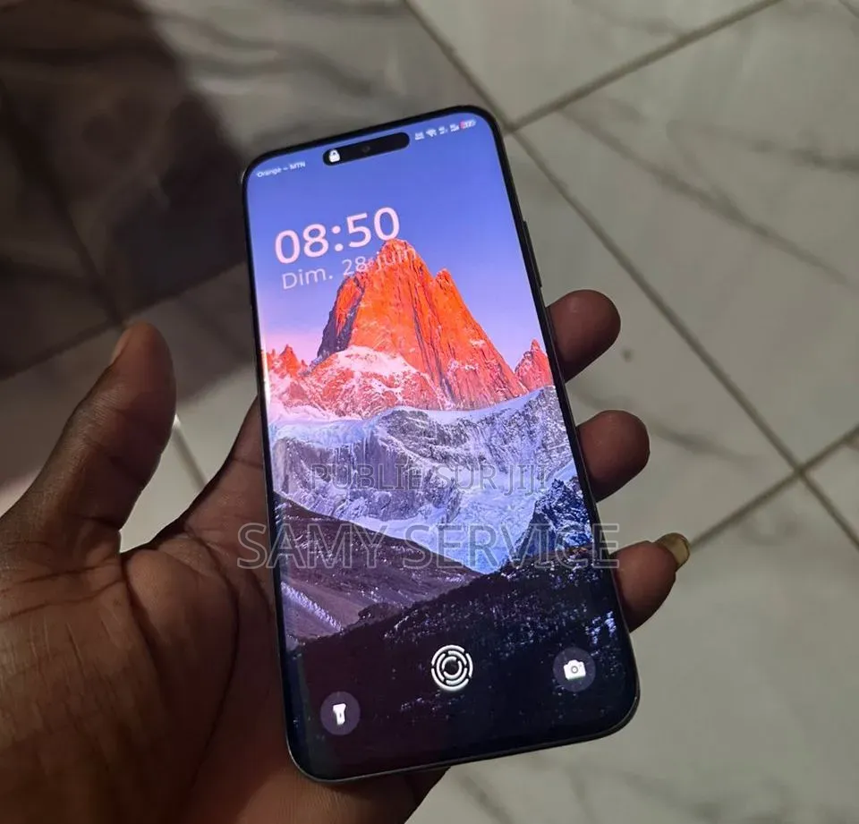 Nouveau Tecno Spark 40 Pro+ 256 GB Argenté