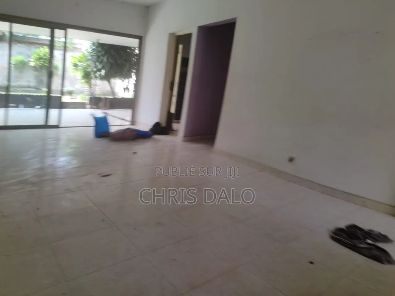 3chbre Villa dans Roberson, Cocody à Louer