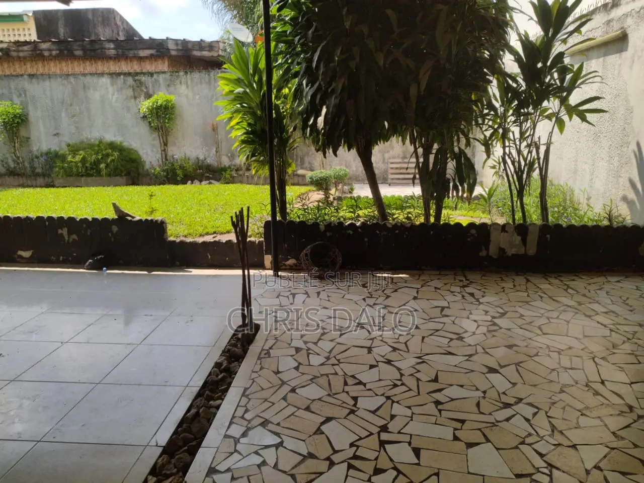 3chbre Villa dans Roberson, Cocody à Louer